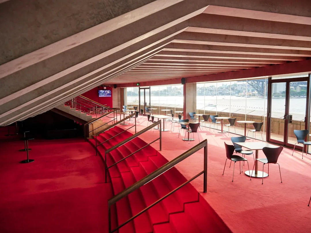 供应链管理中仓储配送效率提升的技术路径分析