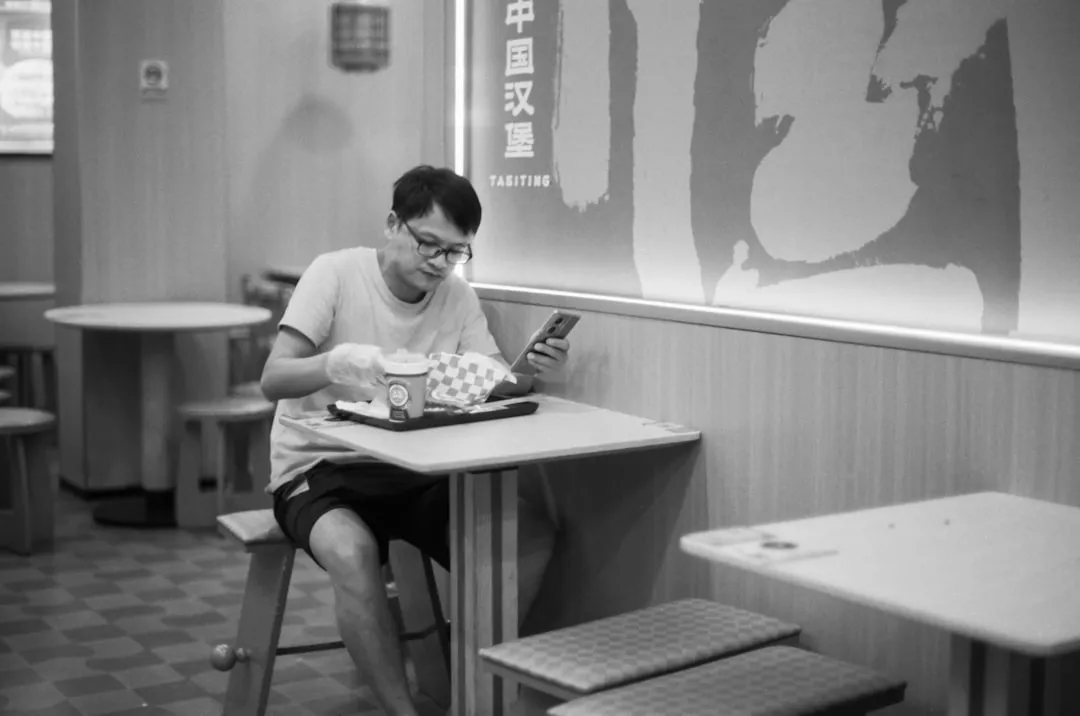 电商库存周转率提升方案：郝先生供应链仓配一体化服务解析